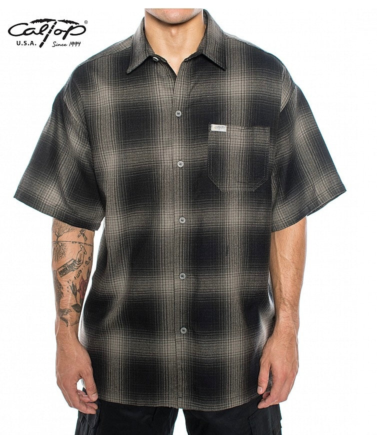 Cal Top Men’s Short Sleeve Plaid Shirt – Charcoal/Black